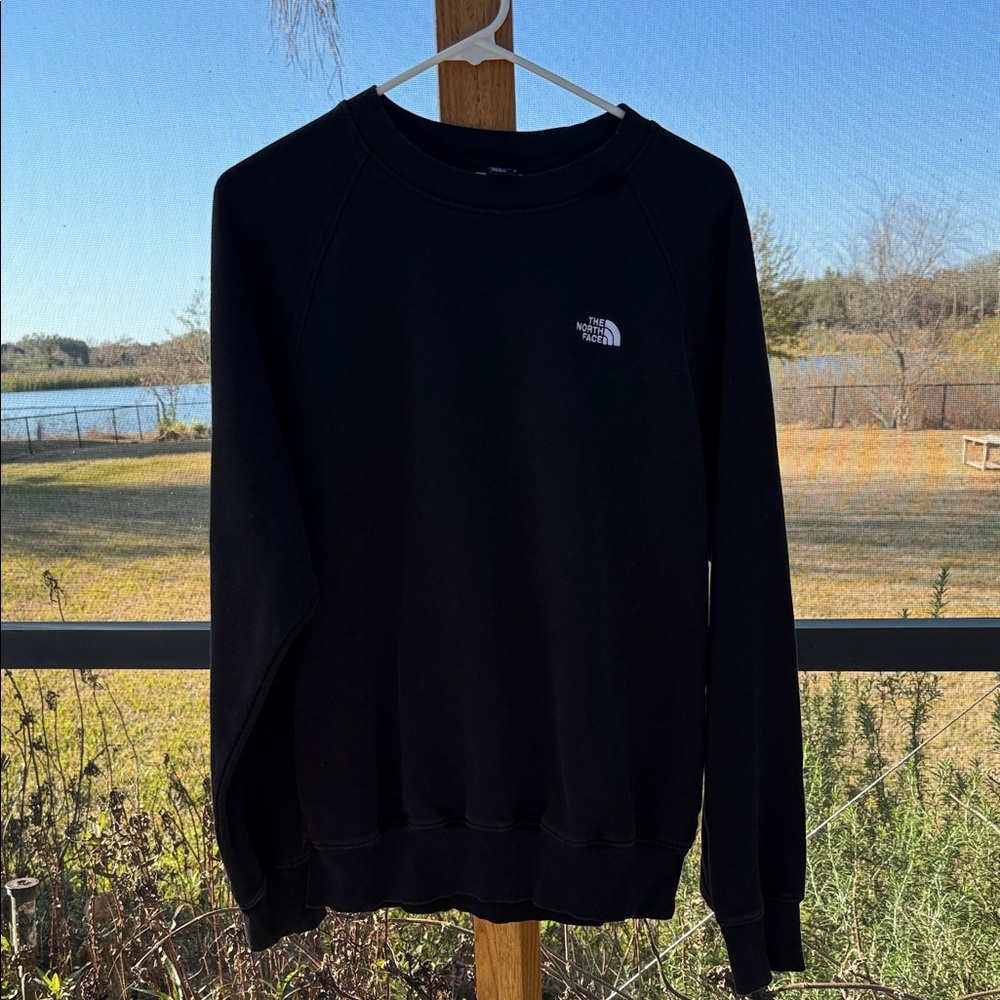 The North Face Men's Black Crewneck Sweater